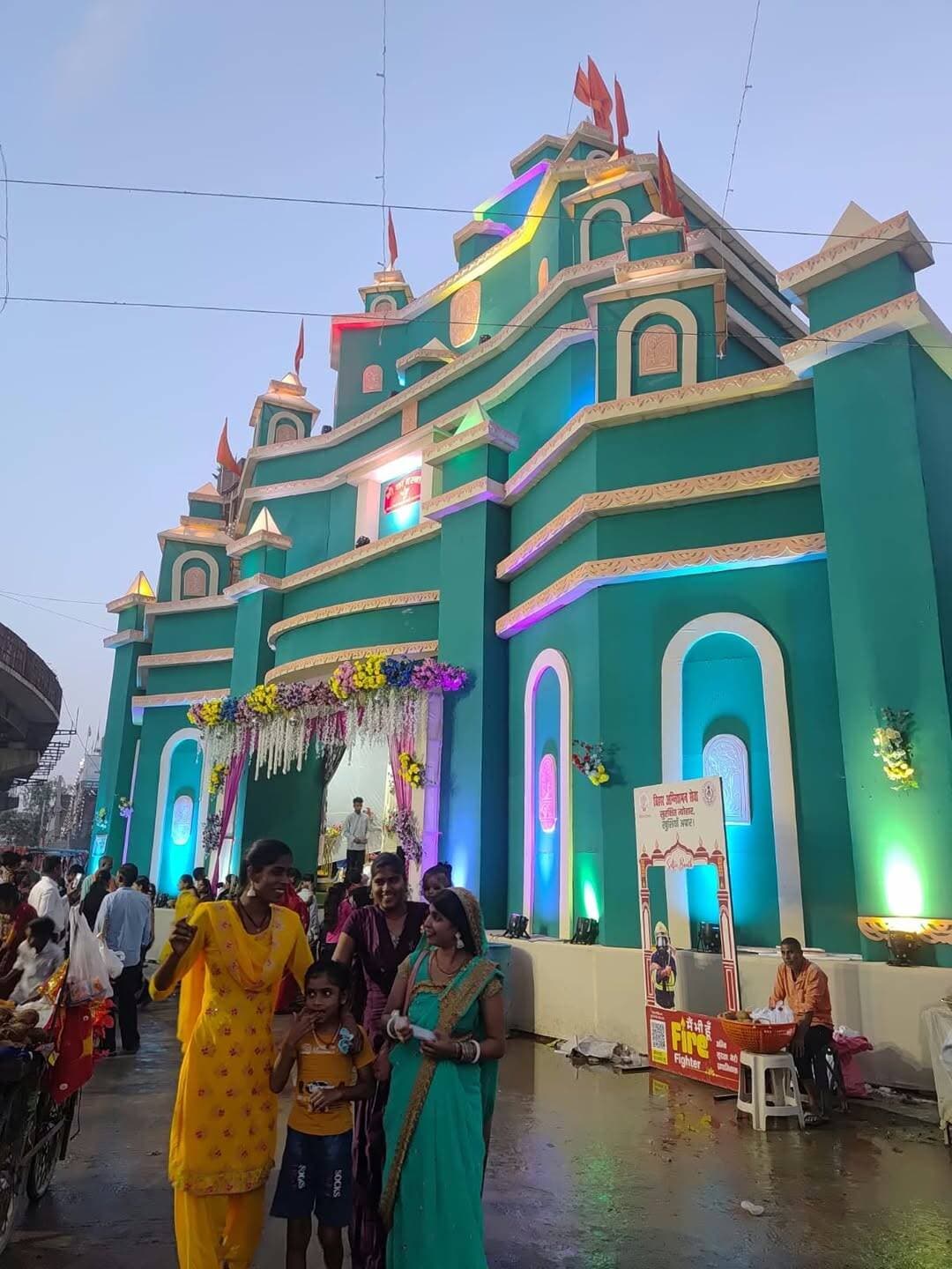 छपरा शहर के गाँधी चौक का पूजा पंडाल ❤️