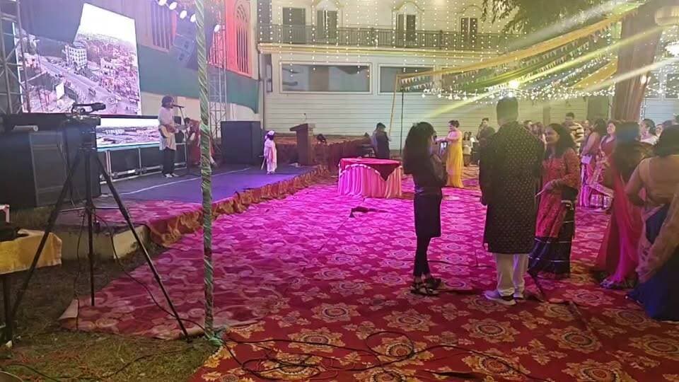 Rock Resort: गरबा डांडिया नाइट
नवरात्रि फेस्टिवल 2026
मुख्यातिथि रोहताश नांगिया
पार्षद लाइव
