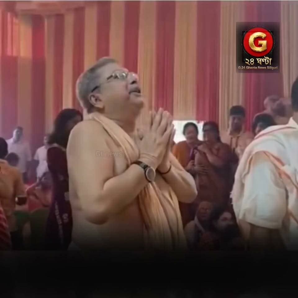অষ্টমীতে মায়ের পুজোর সময় কেঁদে ফেলেন কল্যাণ বন্দোপাধ্যায়