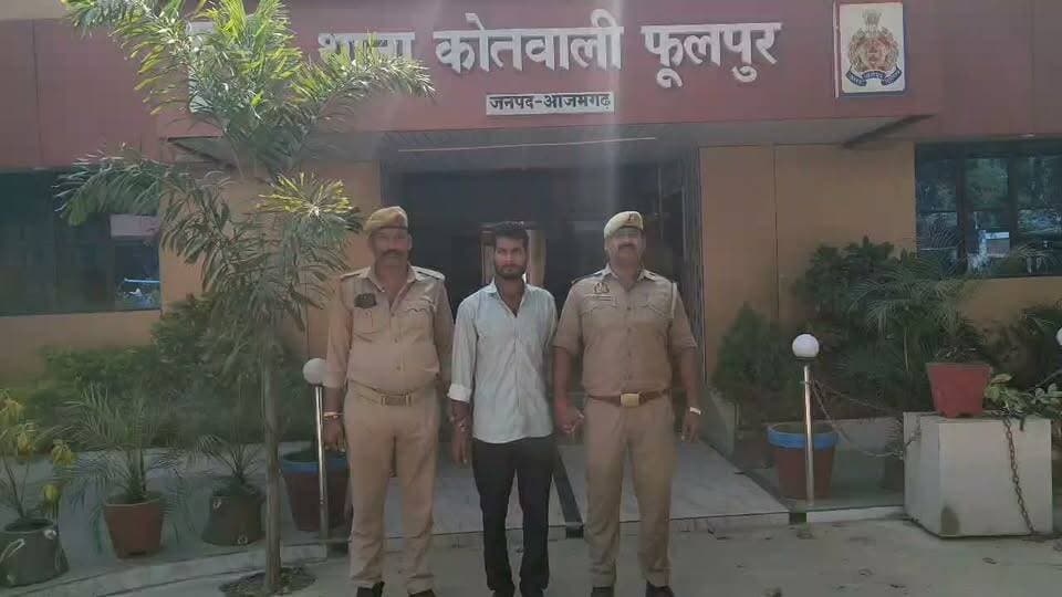14 वर्षीय किशोरी से दुष्कर्म और गर्भवती होने के मामले में आरोपी गिरफ्तार
आजमगढ़
https://abckhabar.in/?p=9053