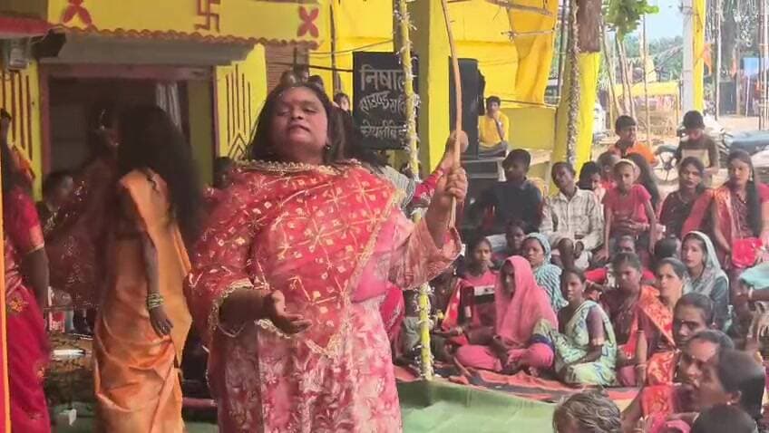 कोयलीबैड़ा: कोयलीबेड़ा दुर्गा मंदिर में 77 कलशों का विसर्जन, नवरात्र पर्व धूमधाम से मनाया गया