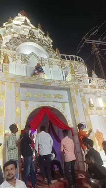 आनंदनगर में श्री दुर्गा कला मंदिर की ओर से भव्य दुर्गा पूजा पंडाल