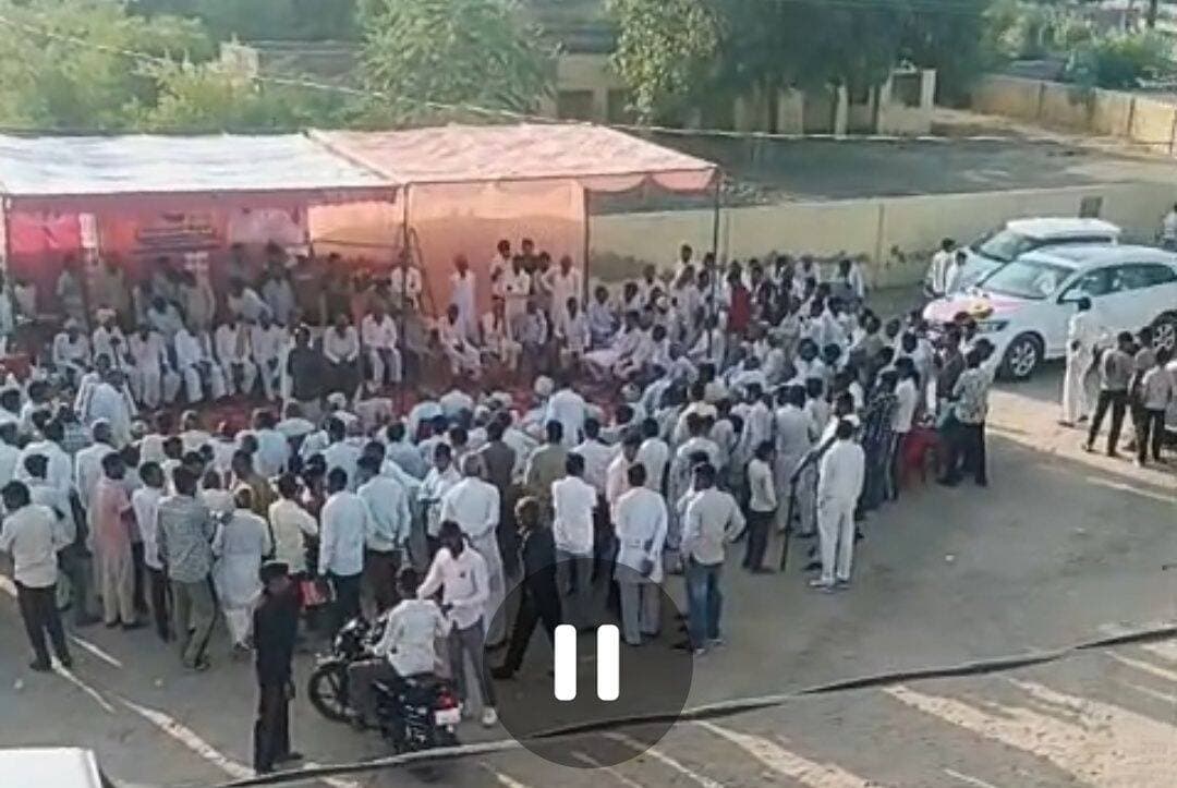 जॉन नंबर 08 से कांग्रेस उमीदवार रामकुमार स्वामी को धानसिया गांव मे मिला भारी समर्थन!