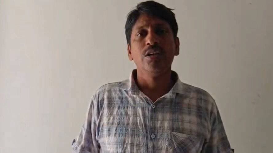 राज्य स्तरीय एथलेटिक्स प्रतियोगिता में गोल्ड मेडल जीत कर लौटी कोलायत की मानवी रामावत का हुआ जोरदार स्वागत
#facebookreelsviral #rahulsewagjhajhu #kolayatnews #foryoupage #bikanernews #facebookviral