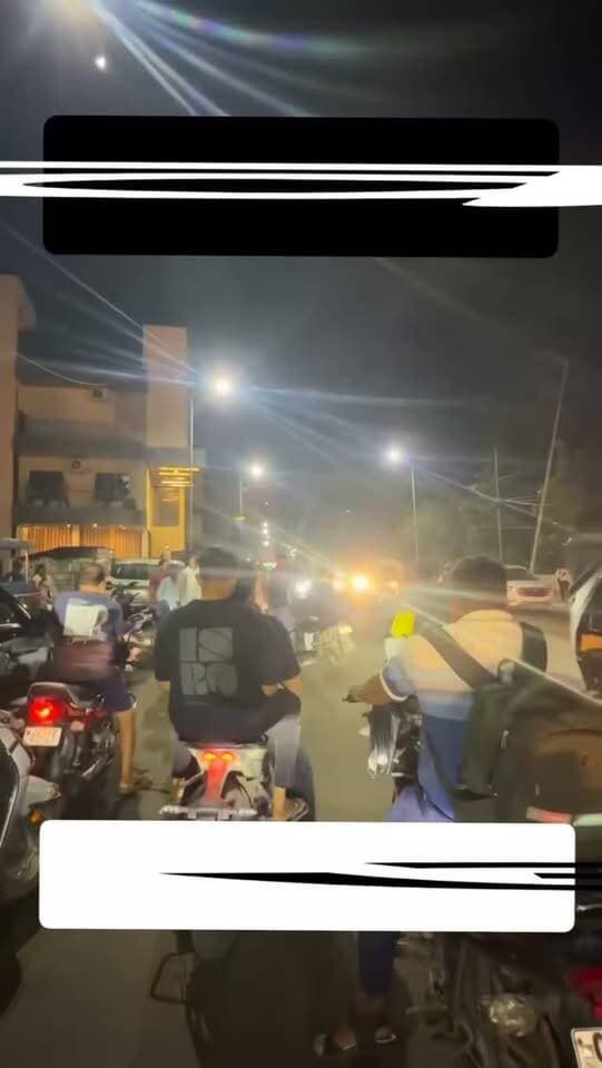 मंगला चौक बायपास स्कूटी में अचानक लगी आग”🔥कोई जन हानि नही🕵️
#स्कूटी_में_आग #BilaspurNews #ViralNews #NewsUpdate