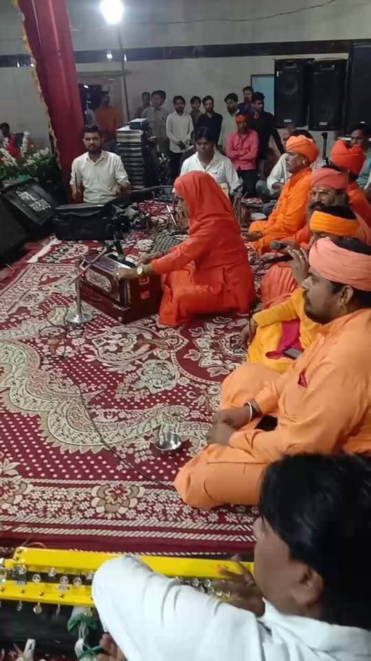 भानीनाथ आश्रम में जागरण कार्यक्रम लाईव
#bhaninathaasaram #follower
#nonfollowers