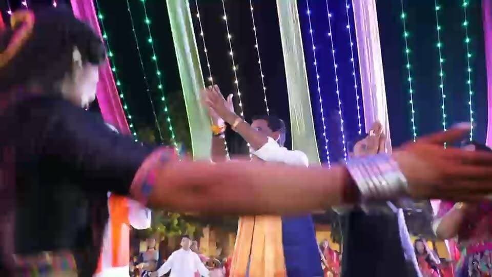 सावित्री बाई फुले गरबा महोत्सव का भव्य आयोजन राज्य मंत्री और पूर्व विधायक ने की शिरकत, 200 से अधिक प्रतिभागियों ने दी शानदार प्रस्तुति