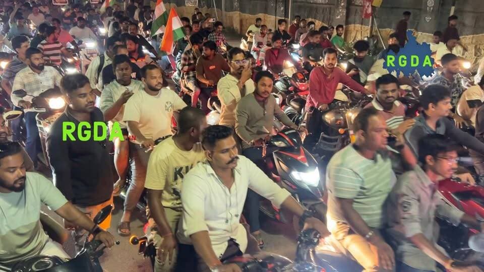 ବିଶାଳ ଜନସମାଗମ | Heavy Crowd In Martyr V Teja Welcome Rally Rayagada
#indianarmy #paramilitary #nagaland #martyr #rgda #rayagada #rayagadanews #odishanews #odianews #topnews #topstories #rayagadapolice