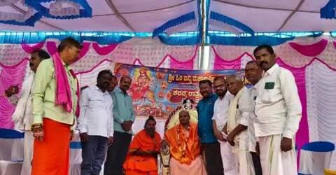 ಕೊಟ್ಟೂರು: ಕೊಟ್ಟೂರಿನಲ್ಲಿ ವಿಜೃಂಭಣೆಯಿಂದ ನಡೆದ ಮಹಾಕಾಳಿಕಾಂಬ ದೇವಿ ಪೂಜೆ ಮತ್ತು ಹೋಮ