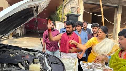 అదిలాబాద్ అర్బన్: బోథ్ ఎమ్మెల్యే అనిల్ జాదవ్ దసరా పూజలు: ప్రజలకు శుభాకాంక్షలు