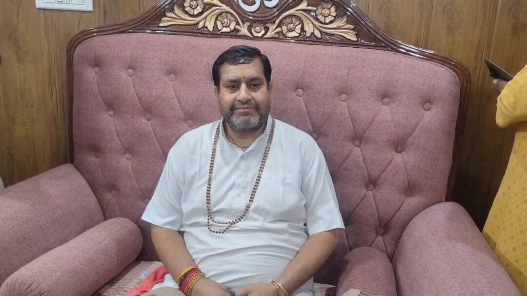 ऊना: स्वामी हेमानंद महाराज ने डेरा पर लगे आरोपों को किया खारिज, दी कानूनी कार्रवाई की चेतावनी