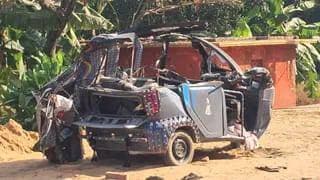 सारण में भीषण सड़क हादसा: ट्रक की टक्कर से ऑटो सवार दो श्रद्धालुओं की मौत, चार घायल....see more