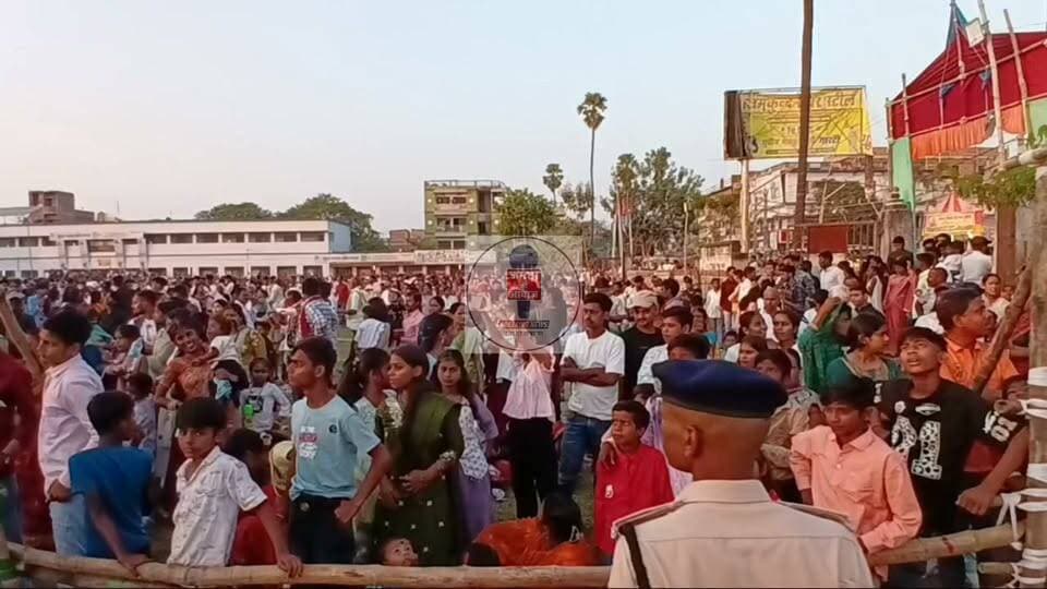 मोकामा में रावण वध शुरू।
#मोकामा