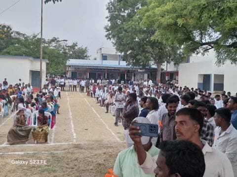 బిజినేపల్లి: నంది వడ్డేమాన్ గ్రామంలో వైభవంగా దసరా వేడుకలు - జమ్మి ఆకుల పంపిణీ