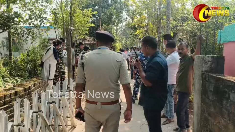 চোরবাগান দু/র্ঘ/ট/না/য় শোকস্তব্ধ চাকদহ! আরতি সরকারের পরিবারের পাশে দাঁড়াতে আসছেন মুখ্যমন্ত্রী #AartiSarkar #Chakdaha #WestBengal #ChiefMinister #ChorbaganIncident #Kolkata #KolkataDurgaPuja #NadiaNews #BreakingNews #tehatta_news