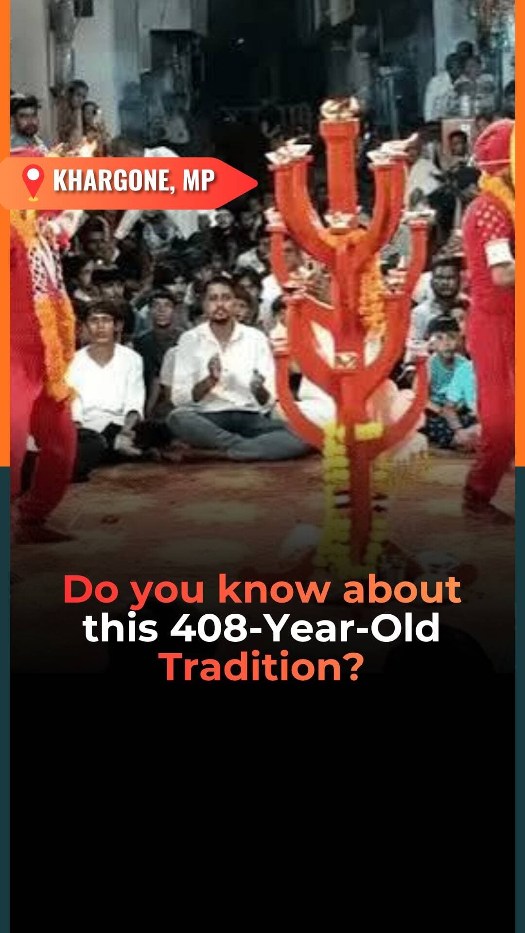 Khargone’s 408 Year Old Khappar Utsav Celebrates Maa Mahakali 🙏🚩
Every year on Mahanavami, Khargone in Madhya Pradesh comes alive around 4 AM with chants of Maa Mahakali, carrying forward a tradition believed to be 408 years old.
The annual Khappar Utsav features a grand procession accompanied by the beats of dhol and manjeera, drawing large crowds of devotees. One of its major highlights is a dramatic enactment of Lord Narasimha defeating the demon Hiranyakashipu.
The centuries old celebration reflects the region’s deep devotion and rich cultural heritage, keeping traditional rituals and performances alive for generations.
Have you ever witnessed a tradition that has continued for centuries?
(Khargone Khappar Utsav, Maa Mahakali Khargone, Mahanavami tradition Madhya Pradesh, Lord Narasimha play, Khargone news, 408 year old tradition, Vygr News)
#VygrNews #Khargone #MadhyaPradesh #KhapparUtsav #MahaNavami