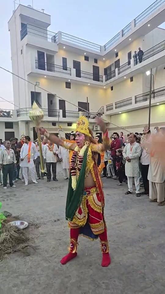 जगाधरी पंजाबी धर्मशाला में दशहरे पर रावण दहन का हुआ आयोजन।
#yamunagar #SDM #