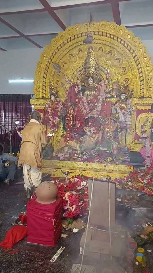 ମନ୍ଦିର ଛକ ରେ ମାଁ ଦଶଭୁଜା ଙ୍କ ଦିବ୍ୟ ଆଳତି ଦର୍ଶନ #kuchinda #kuchindatvlive #durgapuja #kuchinda_durgapuja #viralreels #maa #durga #dussehra