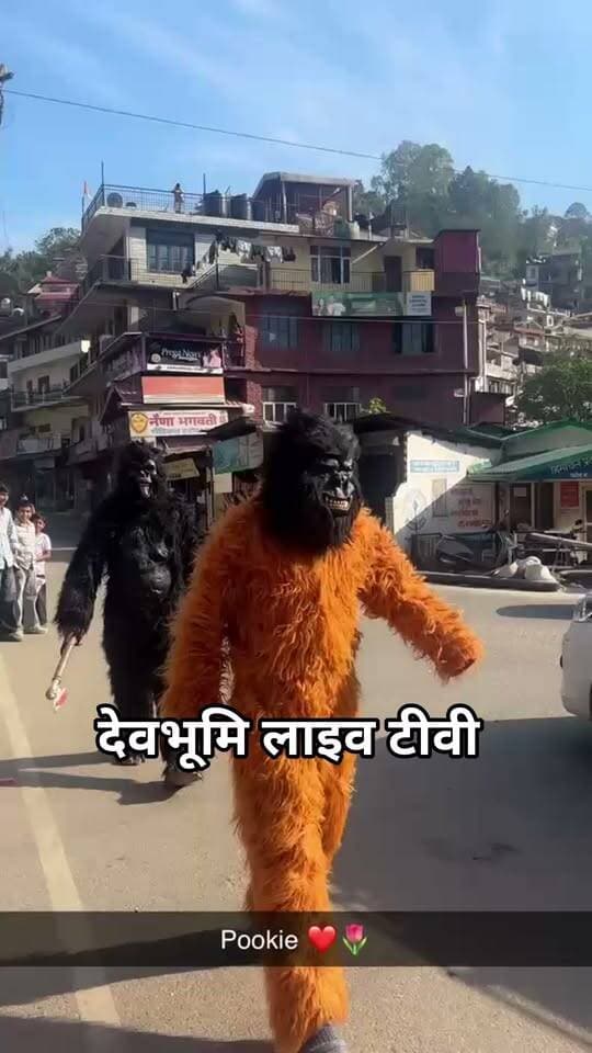 दशहरे पर मंडी में निकाली गई विभिन्न झांकियां