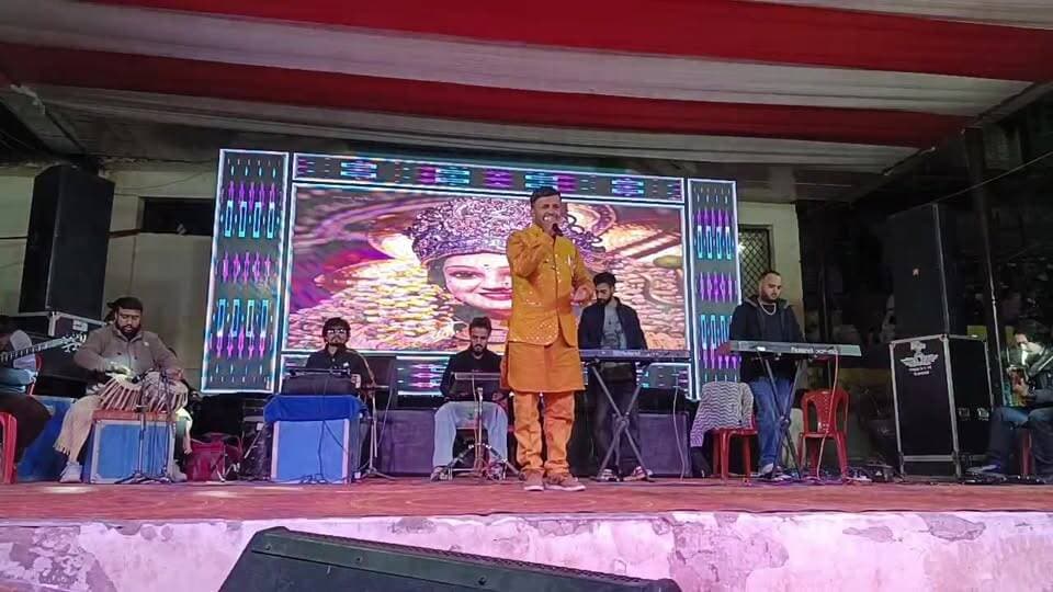 #राजगढ़ : उड़ान वेलफेयर सोसाइटी के द्वारा आयोजित दशहरा उत्सव की दूसरी सांस्कृतिक संध्या...... लाइव रिपोर्टिंग कृष्णा ठाकुर