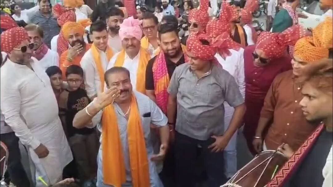 ਦੀਨਾਨਗਰ: ਦੀਨਾਨਗਰ 'ਚ ਧੂਮਧਾਮ ਨਾਲ ਮਨਾਇਆ ਗਿਆ ਦੁਸਹਿਰਾ, ਰਾਵਣ ਦੇ ਪੁਤਲੇ ਨੂੰ ਦਿੱਤੀ ਗਈ ਅੱਗ