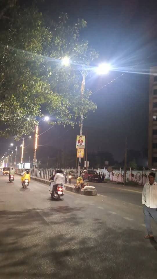 ହେଦେରେ ପିଲେ
ପାଣି ପାଇପ ମରାମତି ଟେ ହେଉ