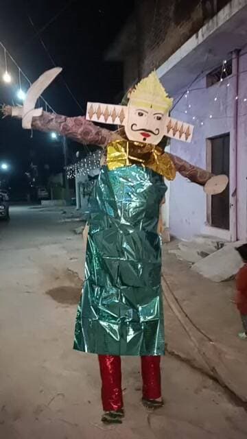 कॉलोनी का रावण