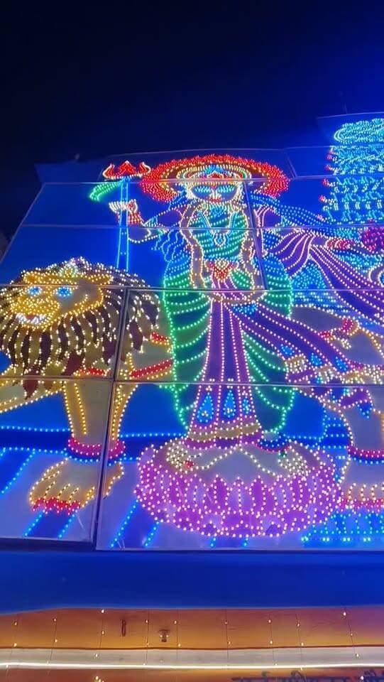 जय हिन्द क्लब द्वारा गौरी शंकर मंदिर में स्थापित माता की प्रतिमा