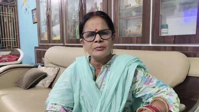कांग्रेस जिलाध्यक्ष पंकज उपाध्याय के आरोपों पर भाजपा महिला मोर्चा जिलाध्यक्ष का पलटवार - जिनके घर शीशे के हों वो दूसरे के घरों पर पत्थर नहीं फेंका करते ..