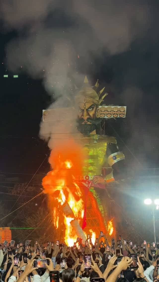 इंदौर में नशा रूपी रावण का हुआ दहन 🔥🔥