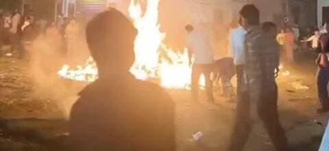 महेंद्रगढ़: कनीना में 51 फीट ऊंचे रावण के पुतले का भव्य दहन