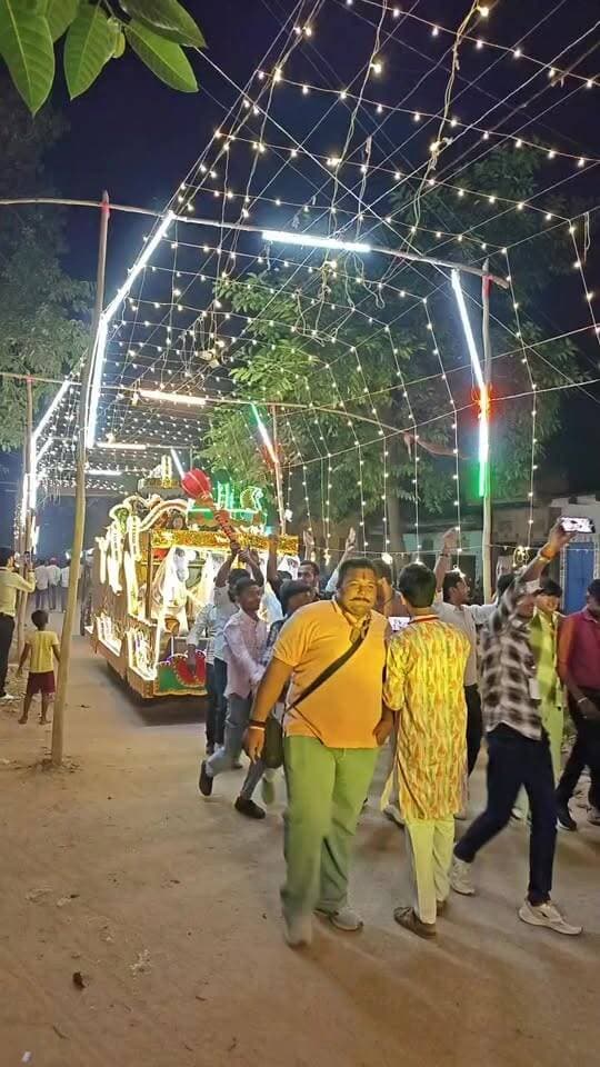 छात्र संघ सूर्यपुरा बांग्ला चौक के द्वारा रावण दहन कार्यक्रम से पहले जुलूस