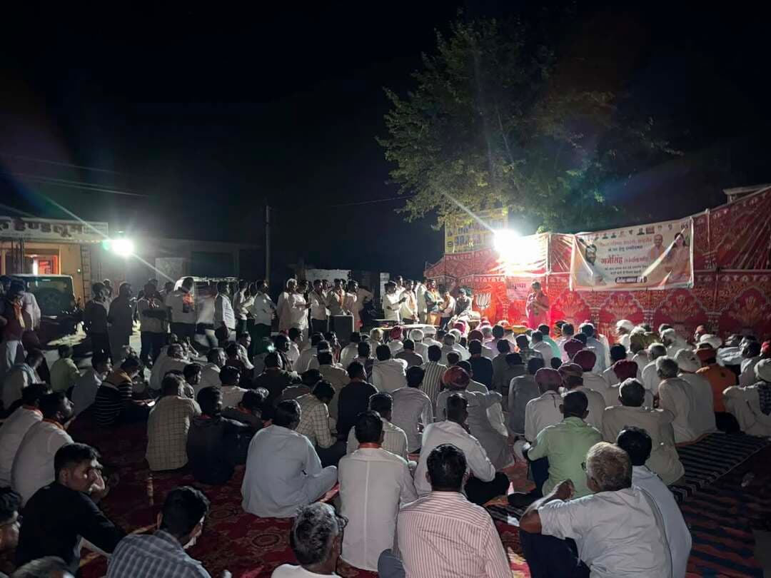 भाजपा के जिला परिषद प्रत्याशी गजेंद्र सिंह राठौड़ को जबरदस्त जन समर्थन मिल रहा