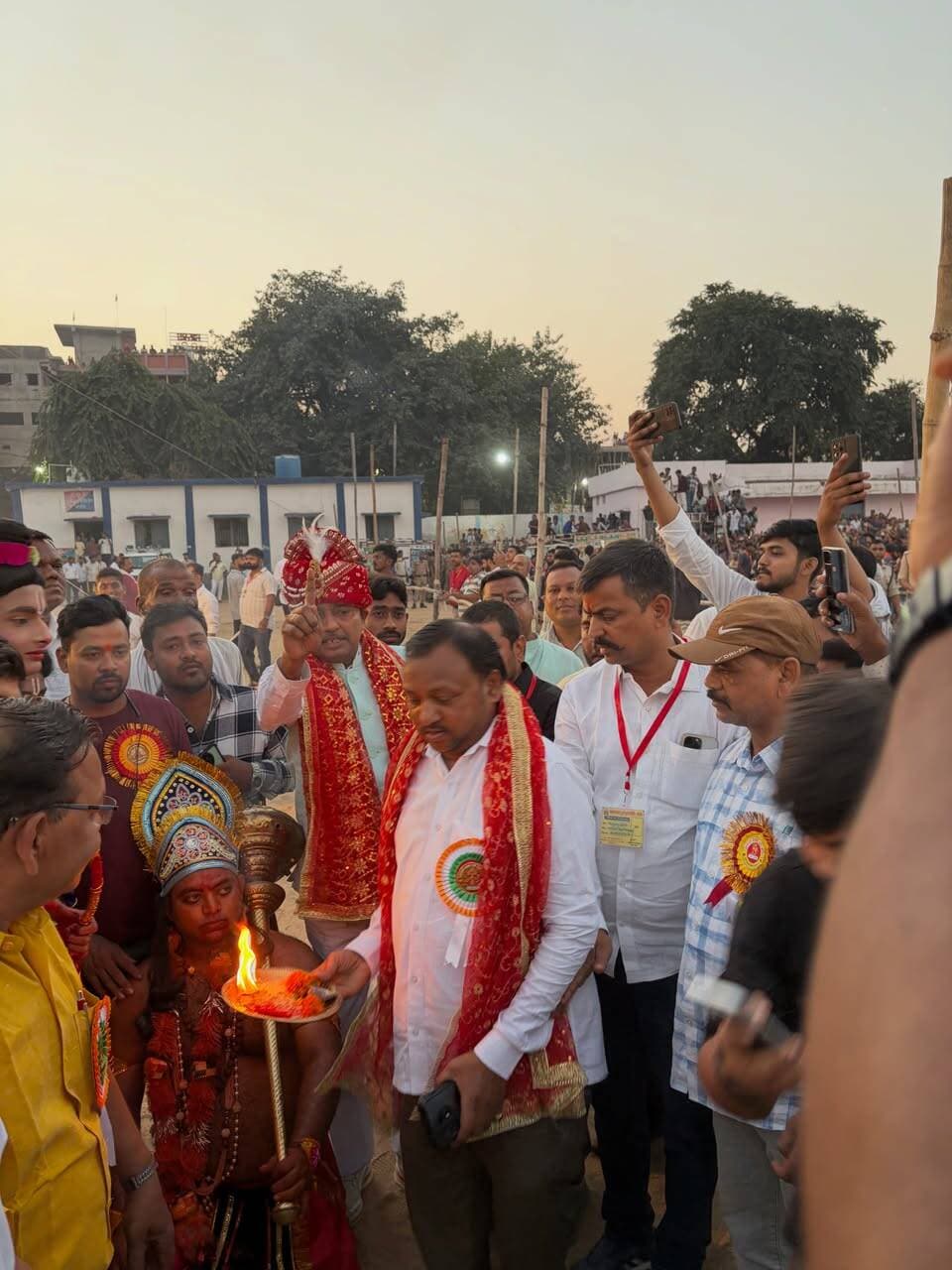 नवादा रावण बद्ध कार्यक्रम📌
#nawada stadiumnawada #ravanbaddh #newsexpress26