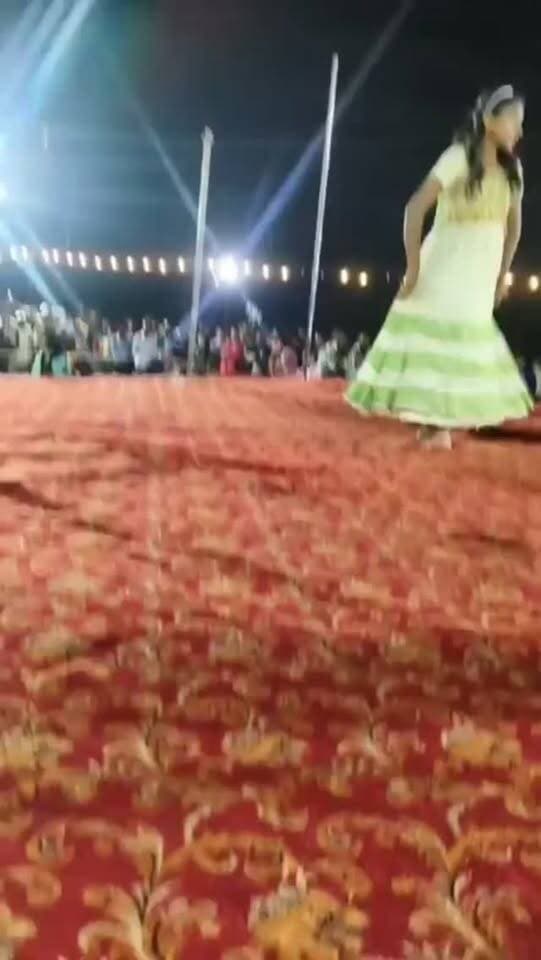 विजयादशमी पर नन्हीं प्रतिभाओं का सम्मान, पुरस्कार वितरण का मिला अवसर
देवेंद्रनगर के समदड़िया मैदान में आयोजित दशहरा कार्यक्रम में छोटी-छोटी बच्चियों के शानदार कार्यक्रम में मेरे द्वारा भी पुरस्कार वितरण कर उन्हें सम्मानित करने का सौभाग्य मिला।
इस अवसर के लिए दशहरा उत्सव समिति का हृदय से धन्यवाद एवं आभार।