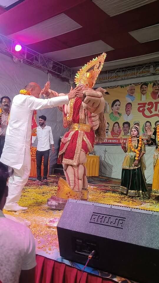 16 साल पहले विधायक प्रदीप लारिया जी ने की थी इस कार्यक्रम की शुरुआत आज असत्य पर सत्य की विजय के स्वरूप 51 फुट के रावण का हुआ दहन #cmomadhyapradesh #PMOIndia #viralreels #trendingreels #nonfollowers