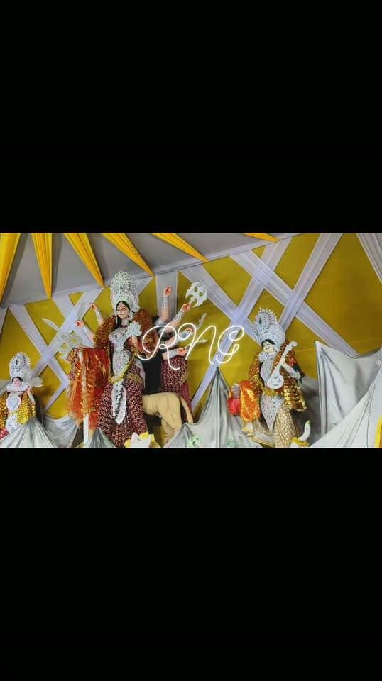 आरा के महादेव में सिंघम कला कमेटी के द्वारा श्री दुर्गा पूजा समिति के माध्यम से मां दुर्गा की भव्य आकर्षक प्रतिमा स्थापित