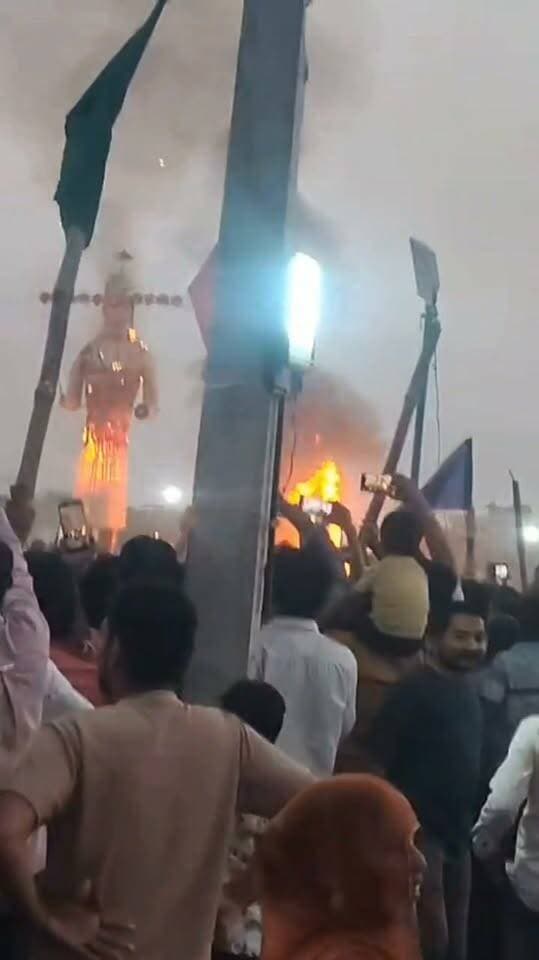 #भोपालगढ़ रावण दहन को देखने उमड़ी यह भीड़ कितने हजारों की हो सकती!!😢😊☺️