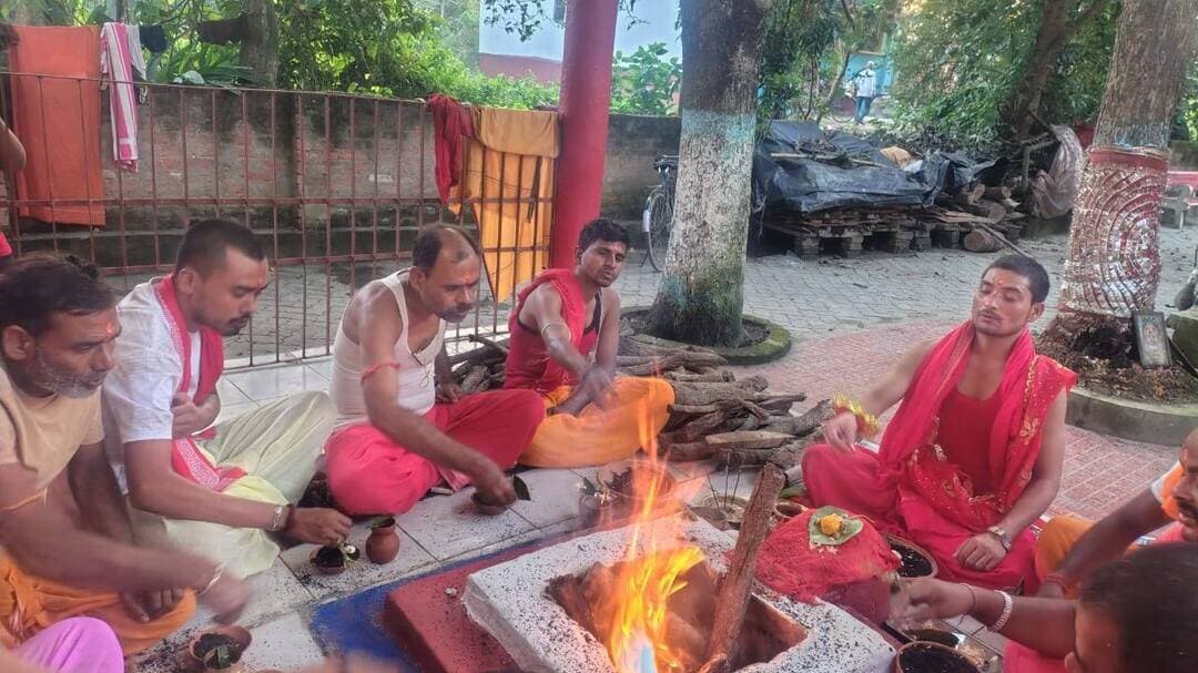 Mangla dham bajpatti hawan
#photooftheday #photography #Facebookpost #picoftheday #instaphoto #photodaily #explore #viralpost