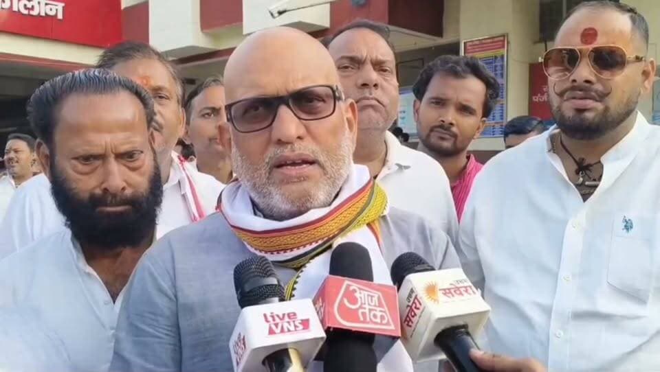 यूपी कांग्रेस के पूर्व अध्यक्ष अजय राय ट्रामा सेंटर की व्यवस्थाओं पर उठाए सवाल, लगा दिए कई बड़े आरोप..!