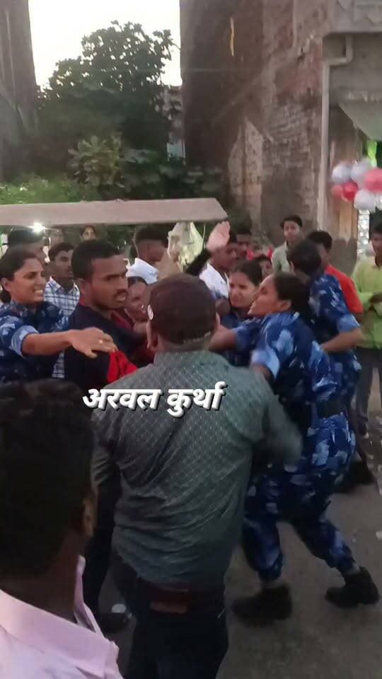 पीट गया....
