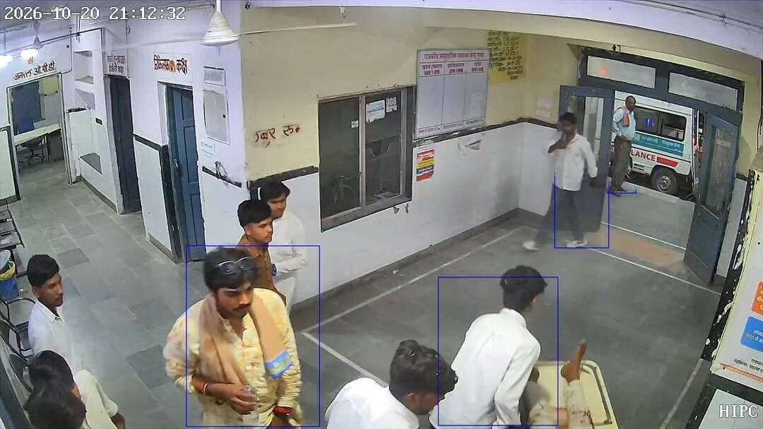 पुष्कर: पुष्कर अस्पताल में घायल युवकों के इलाज को लेकर मारपीट, पुलिस ने 2 को हिरासत में लिया