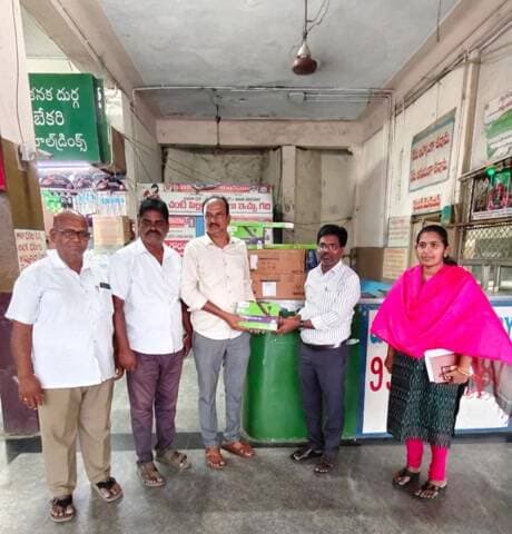 భద్రాచలం: భద్రాచలం ఆర్టీసీ బస్టాండ్లో కొత్త ఫ్యాన్ల ఏర్పాటు: భక్తులకు తప్పిన ఇబ్బందులు