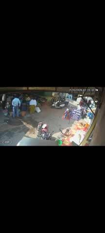 धमतरी: गोलबाजार में किसान नेता की बाइक से नकदी चोरी, आरोपी की सटीक पहचान नहीं