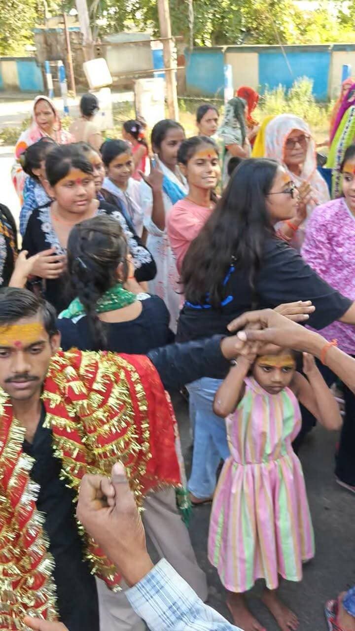 विसर्जन में बाइट वीडियो
#फेस
#facebookviral
#facts
#familytime
#यूथ
#युवा
#श्रद्धालु
#भक्ति
#पूजा
#विसर्जन
#नवरात्रि