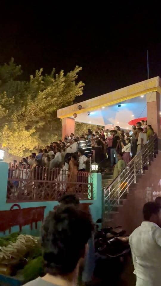कल यहाँ इतनी भीड़ क्यों लगी थी? आपको पता है तो कमेंट करो, क्या इस भीड़ में आप भी थे? #barabankiupdates