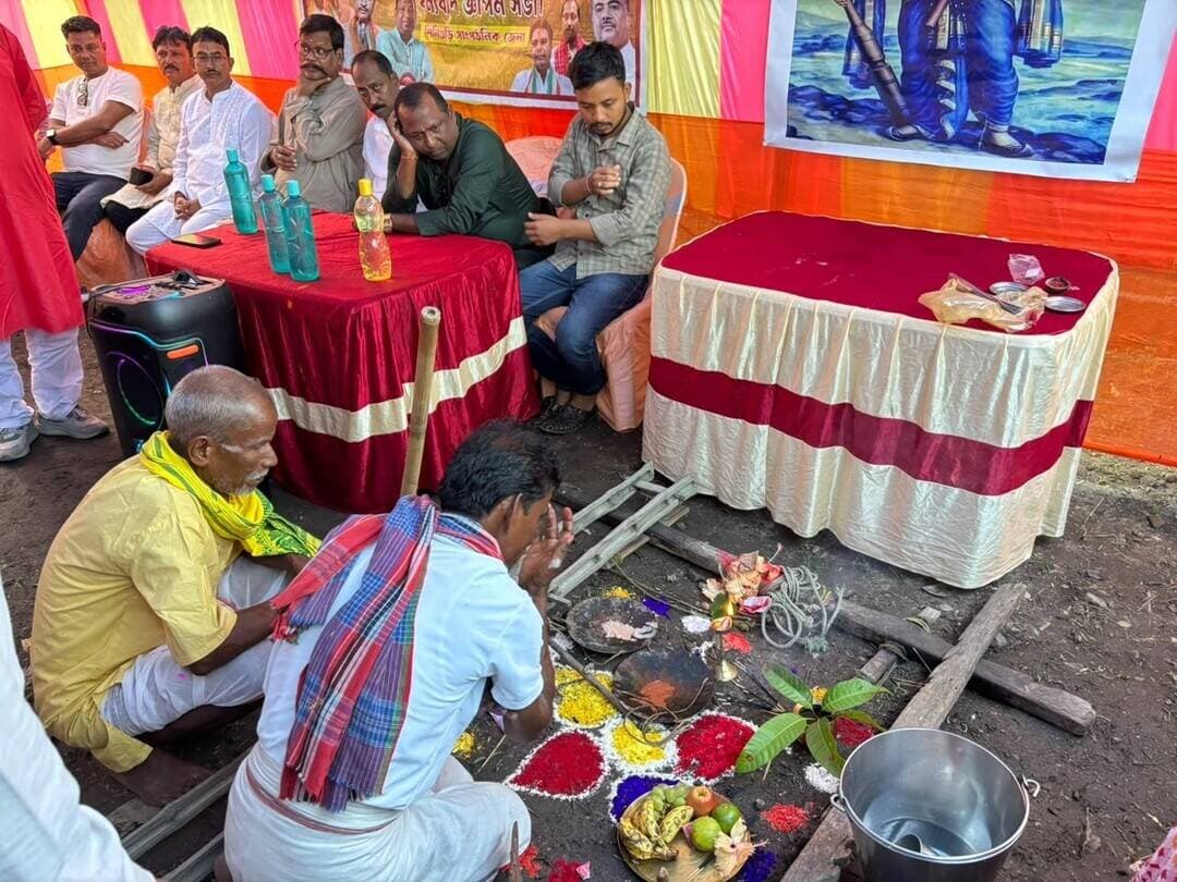বিজেপি বুড়াগঞ্জ মণ্ডলের পক্ষ থেকে ধর্মীয় রীতিনীতি ও আচার-অনুষ্ঠানের মধ্য দিয়ে হলযাত্রা পুজোর আয়োজন করা হয়। পুজোকে কেন্দ্র করে দলীয় কর্মী ও সমর্থকদের মধ্যে উৎসাহ লক্ষ্য করা যায়। ধর্মীয় আচার মেনে পুজোর মাধ্যমে সকলের মঙ্গল ও শান্তি কামনা করা হয়।