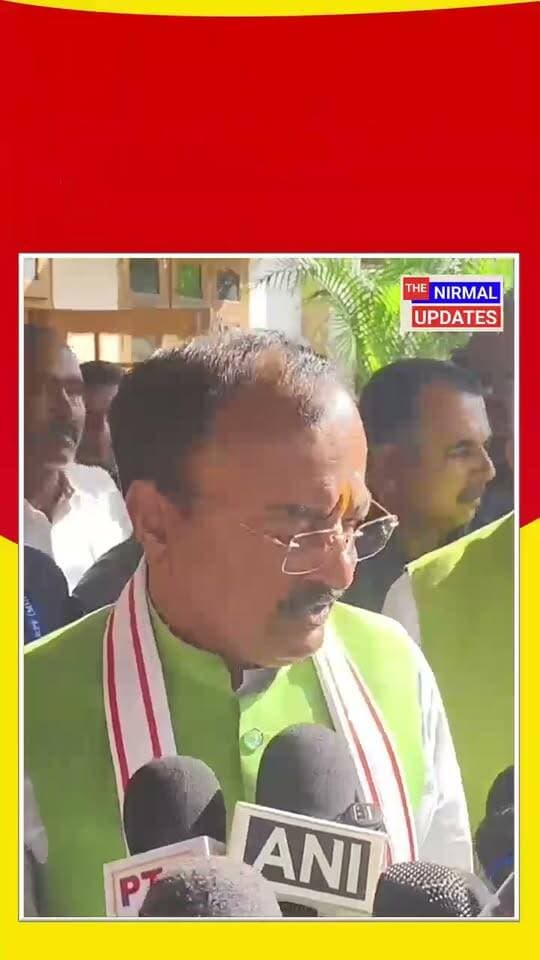 बस्ती में डिप्टी सीएम केशव मौर्य का सियासी हमला, अखिलेश यादव को लेकर दिया विवादित बयान......
#अखिलेशयादव #facebookviral #trendingvideo #nonfollowers #डिप्टीसीएम