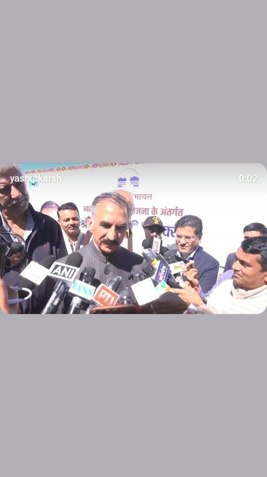 दल बदल कर गए लोगों को कांग्रेस लेना ही नहीं चाहती
- कोई और जाना चाहता हो तो जाए
