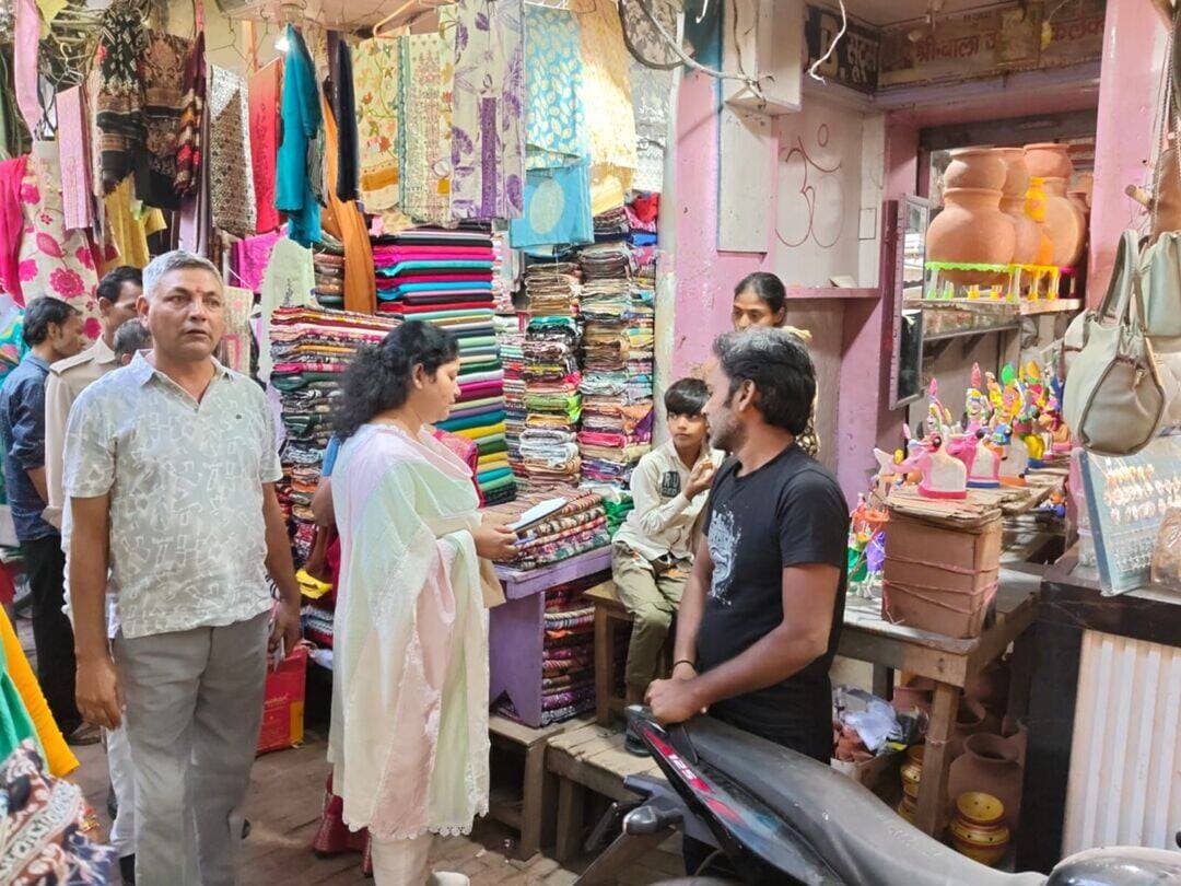<nis:link nis:type=tag nis:id=जिले nis:value=जिले nis:enabled=true nis:link/> के <nis:link nis:type=tag nis:id=अधिकारियों nis:value=अधिकारियों nis:enabled=true nis:link/> ने बाजार में <nis:link nis:type=tag nis:id=पहुंचकर nis:value=पहुंचकर nis:enabled=true nis:link/> <nis:link nis:type=tag nis:id=दुकानदारों nis:value=दुकानदारों nis:enabled=true nis:link/> को दिए <nis:link nis:type=tag nis:id=आवश्यक nis:value=आवश्यक nis:enabled=true nis:link/> दिशा <nis:link nis:type=tag nis:id=निर्देश nis:value=निर्देश nis:enabled=true nis:link/>